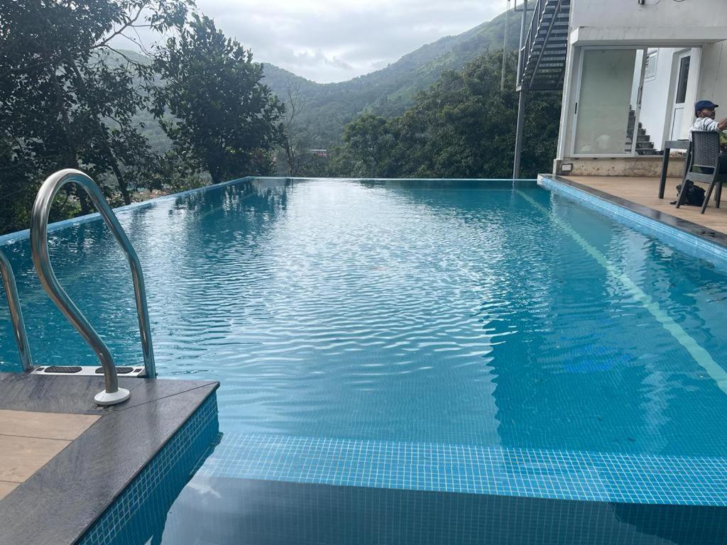 Boulevard Resorts Kakkadampoyil Εξωτερικό φωτογραφία